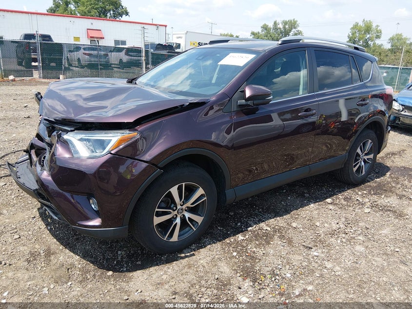 2018 TOYOTA RAV4 auction photo 2