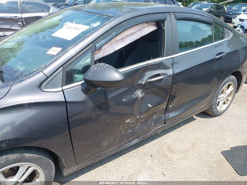 2017 CHEVROLET CRUZE auction photo 6