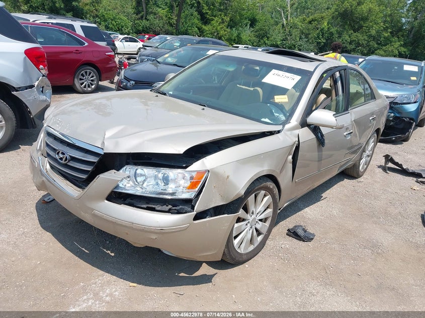 2009 HYUNDAI SONATA auction photo 2