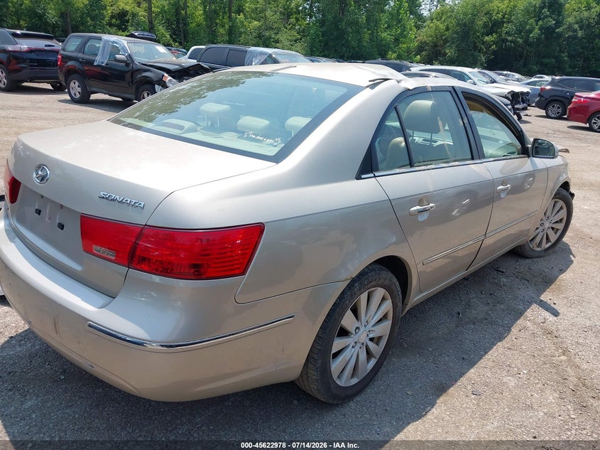 2009 HYUNDAI SONATA auction photo 4