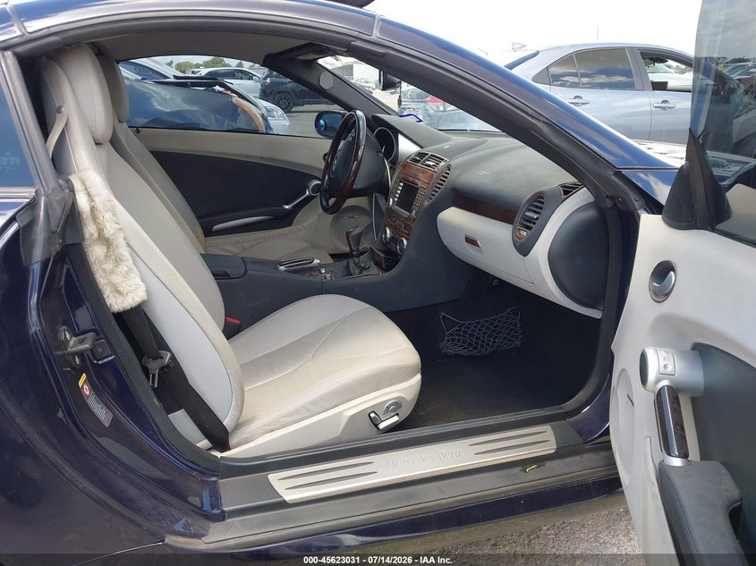 2006 Mercedes-Benz Slk 350 VIN: WDBWK56F06F095967 Lot: 45623031