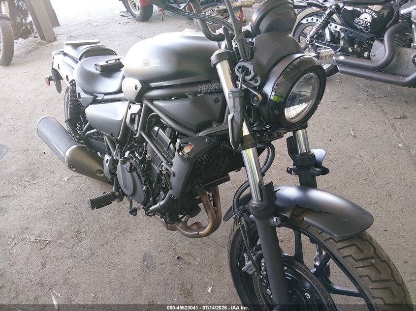 2025 Kawasaki EL450