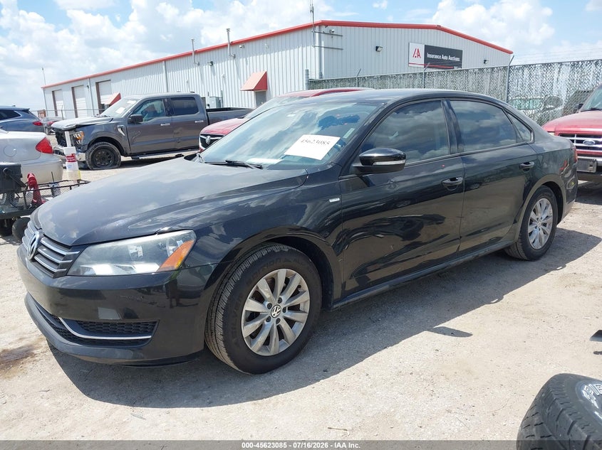 2015 VOLKSWAGEN PASSAT auction photo 2