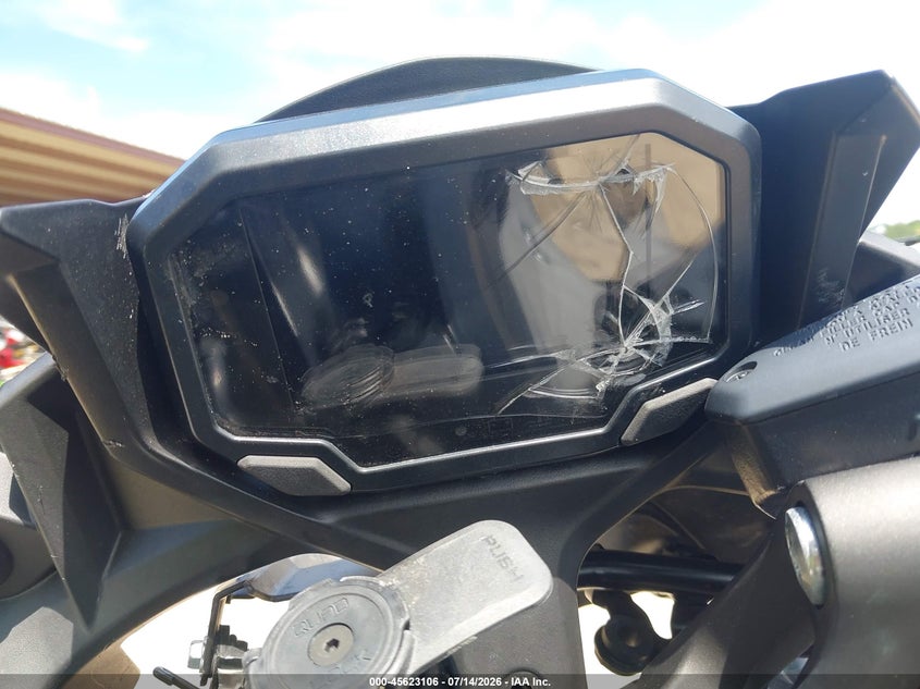 2025 Kawasaki Ex650 R VIN: ML5EXER19SDAG0762 Lot: 45623106