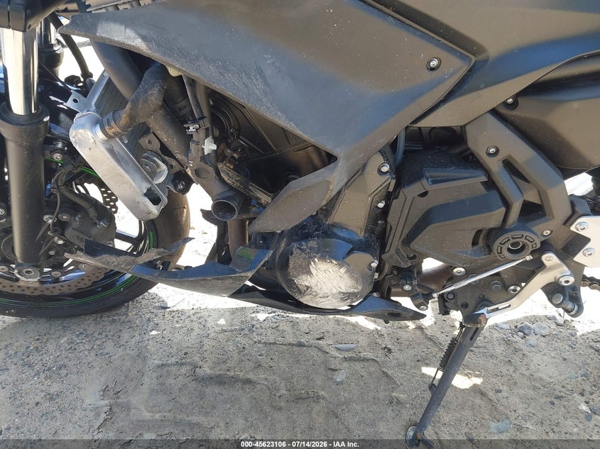 2025 Kawasaki Ex650 R VIN: ML5EXER19SDAG0762 Lot: 45623106