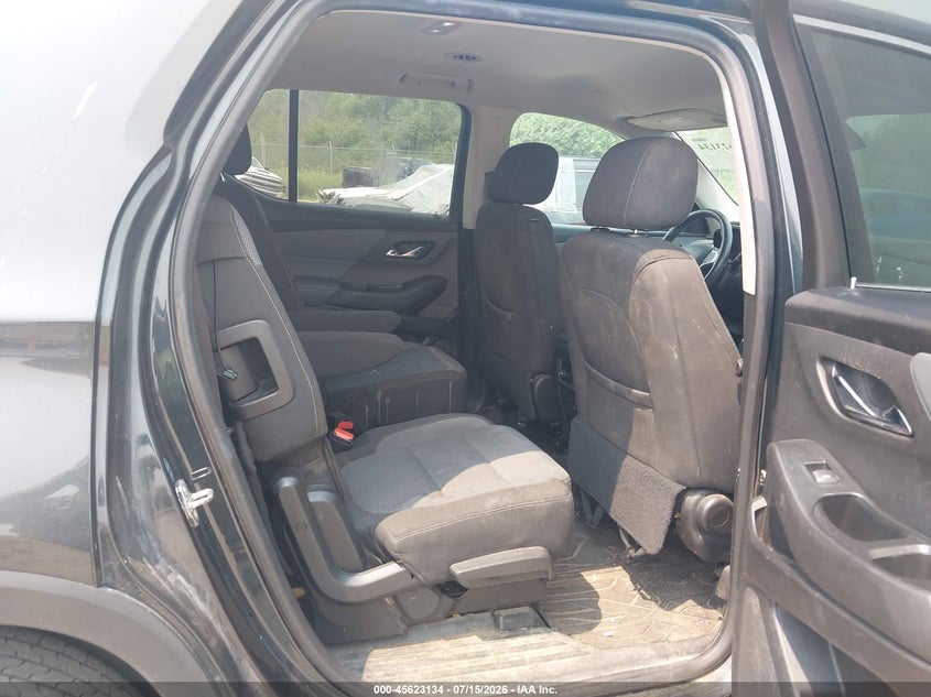 2018 CHEVROLET TRAVERSE auction photo 8
