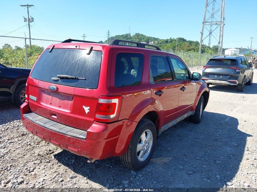 Vin: 1fmcu9d7xckb28330, lot: 46121603, ford escape xlt 20124
