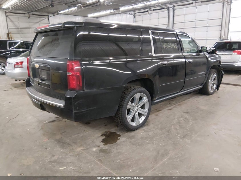CHEVROLET SUBURBAN - zdjęcie 4