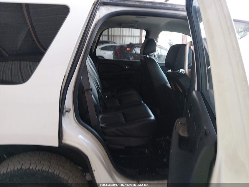 2011 CHEVROLET TAHOE auction photo 8