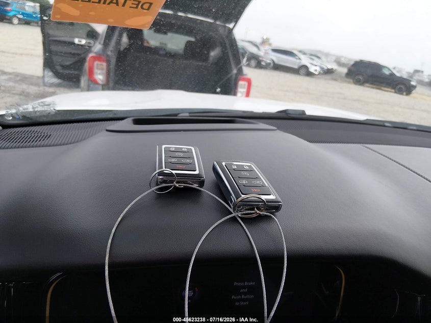2022 Jeep Wagoneer Series Ii 4X4 VIN: 1C4SJVBTXNS214984 Lot: 45623238