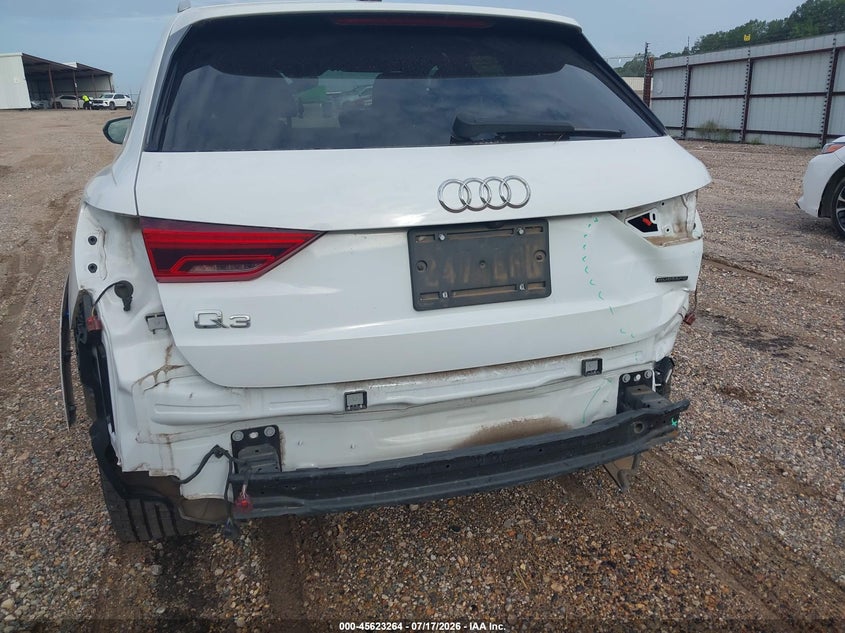 2021 Audi Q3 Premium Plus 45 Tfsi S Line Quattro Tiptronic VIN: WA1EECF32M1010906 Lot: 45623264