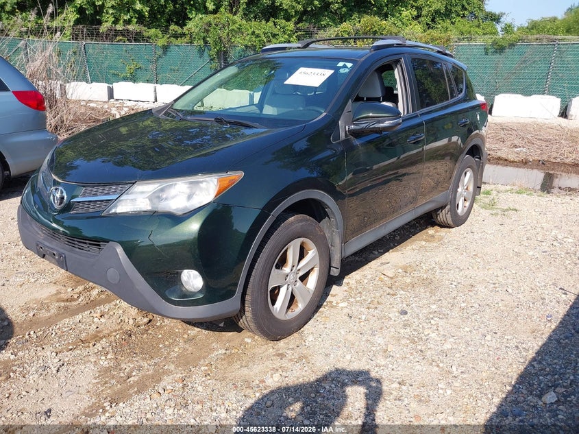 2013 Toyota RAV 4, Normal Wear & Tear, IAAI, VIN JTMRFREV3D5015566 — photo 2