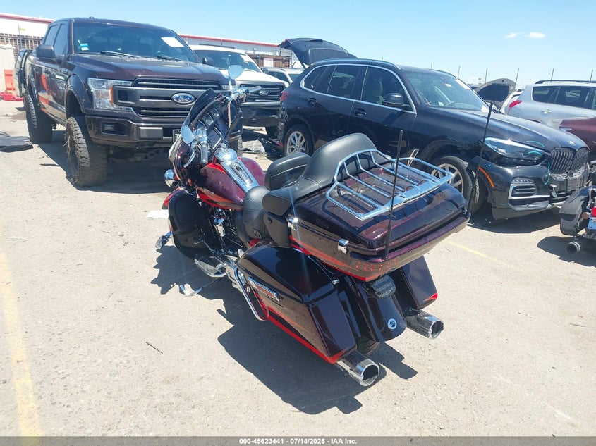 2017 Harley-Davidson Flhtkse Cvo Limited VIN: 1HD1TEF13HB956550 Lot: 45623441