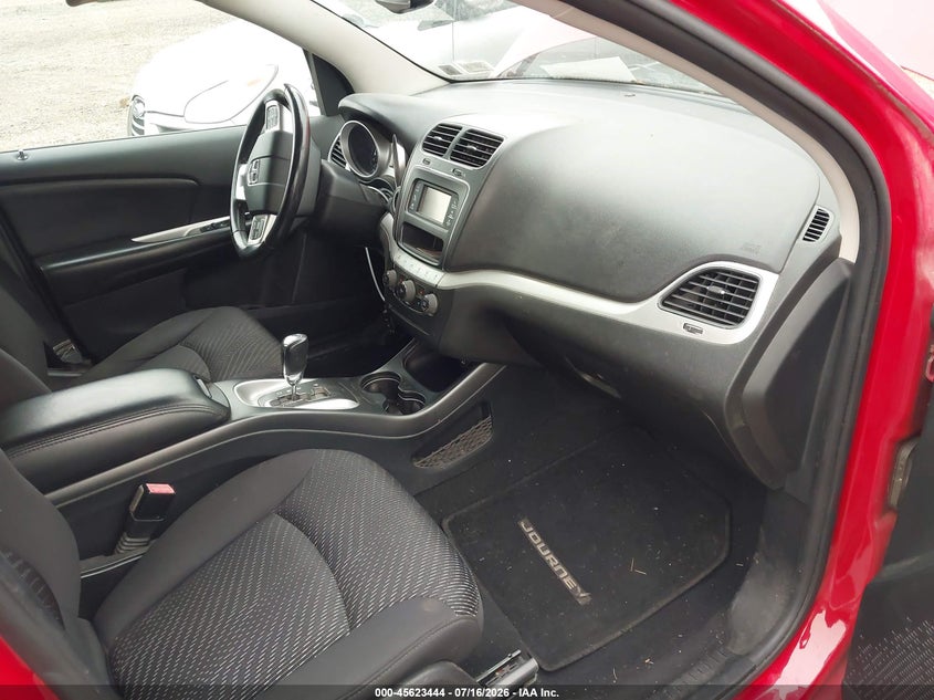 2013 DODGE JOURNEY auction photo 5