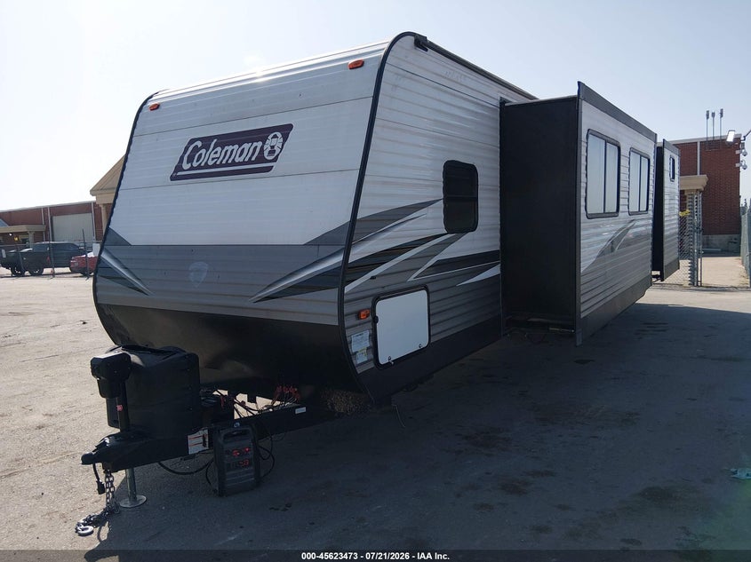 2021 COLEMAN 337BH auction photo 2