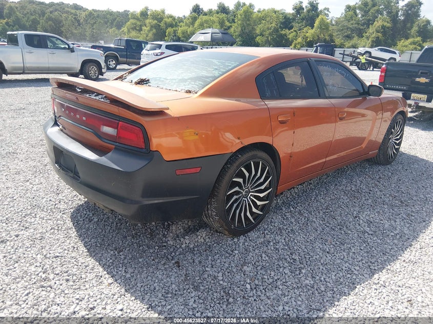Vin: 2b3cl3cg3bh608917, lot: 46121994, dodge charger 20114