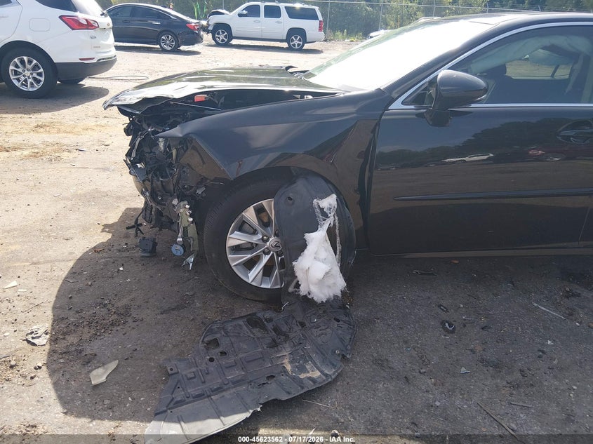 2015 Lexus Es 300H VIN: JTHBW1GG2F2084138 Lot: 45623562