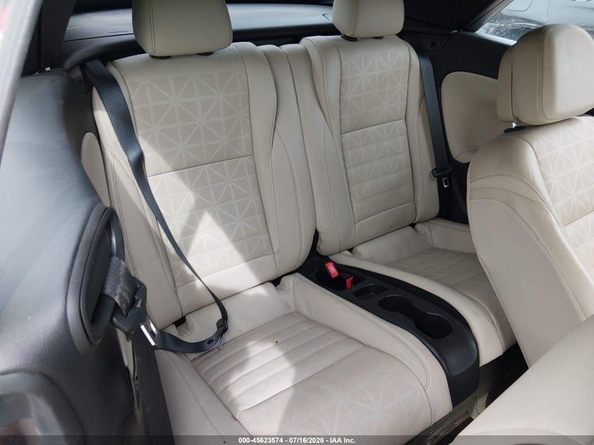 2016 BUICK CASCADA auction photo 8