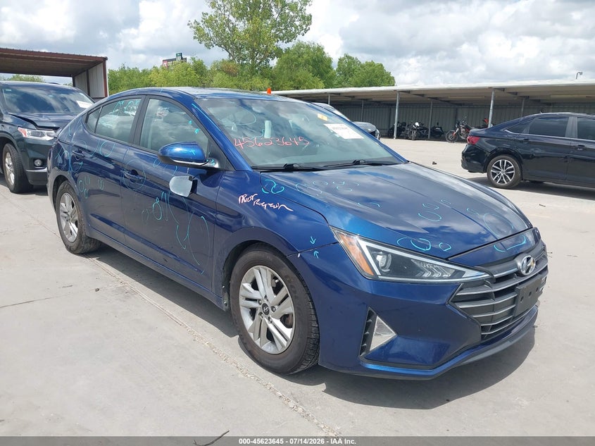 2020 HYUNDAI ELANTRA auction photo 1