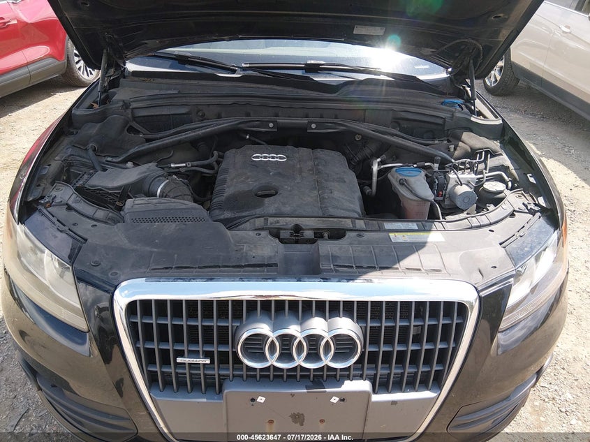 2011 Audi Q5 2.0T Premium VIN: WA1CFAFP1BA067915 Lot: 45623647