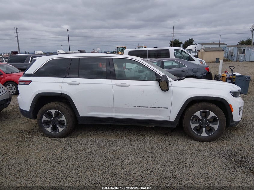 AtlanticExpress - Jeep Grand Cherokee