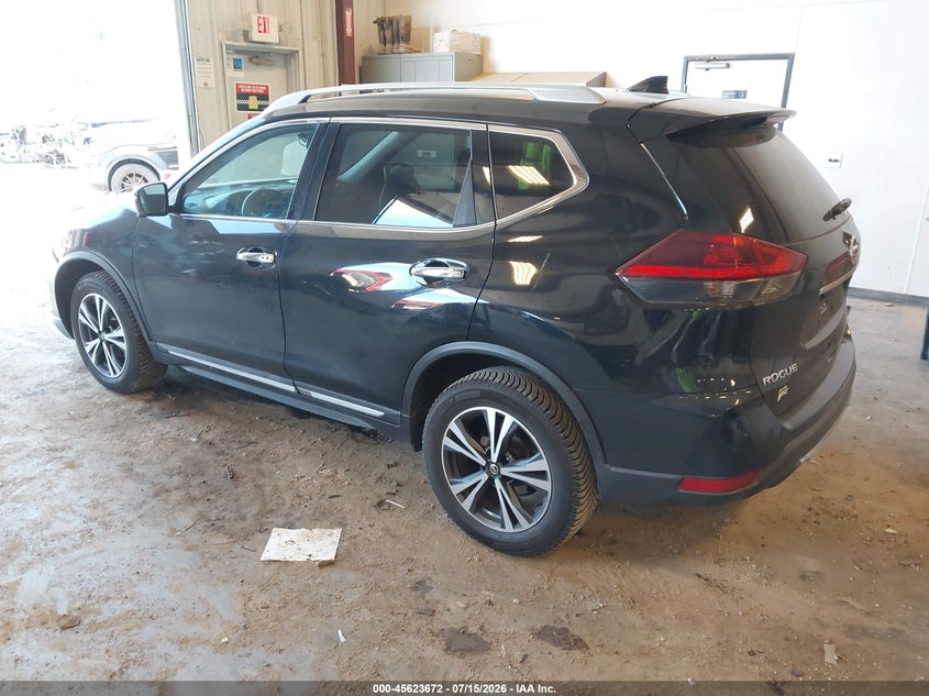 2018 NISSAN ROGUE auction photo 3