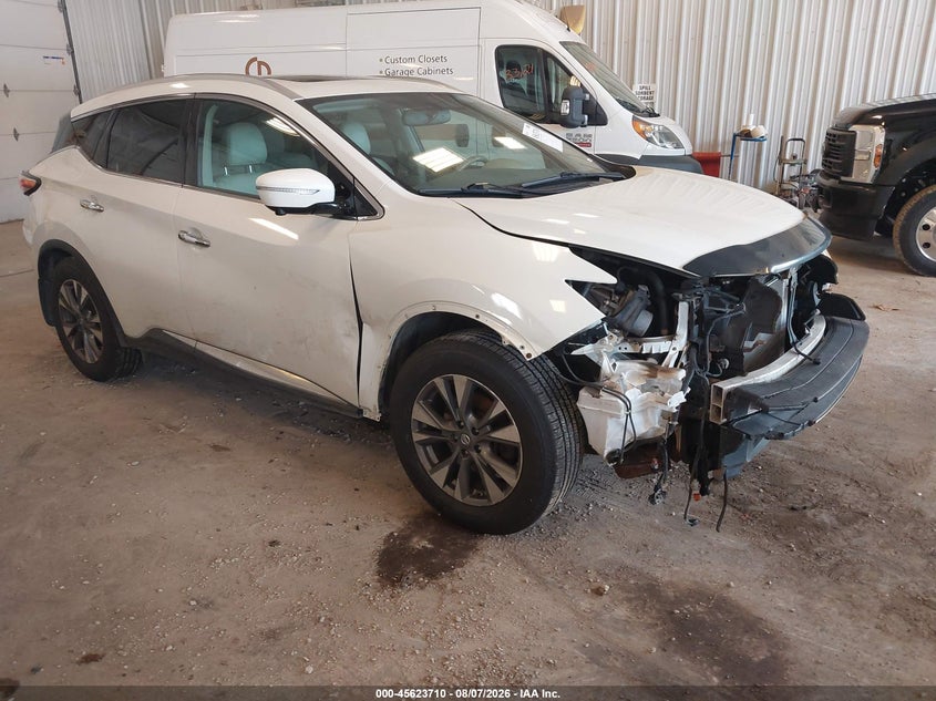 2015 NISSAN MURANO auction photo 1