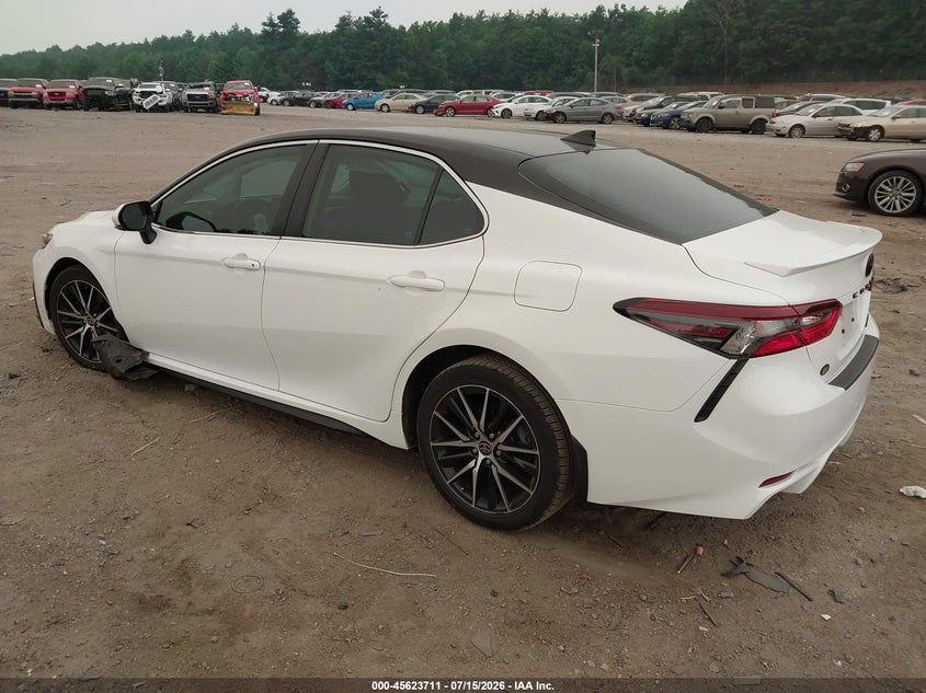 2023 TOYOTA CAMRY auction photo 3