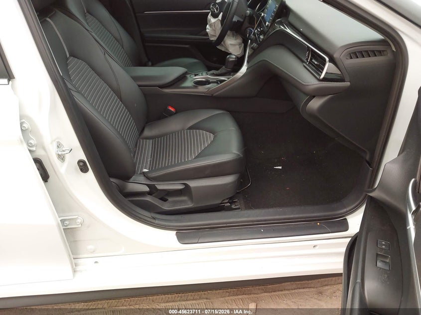 2023 TOYOTA CAMRY auction photo 5