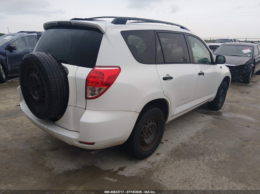 AtlanticExpress - Toyota RAV4