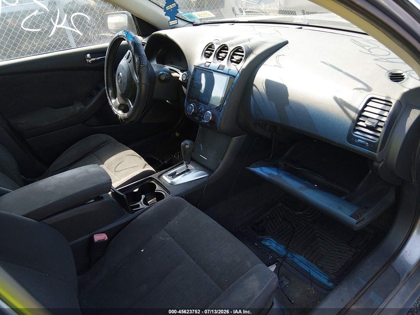 2010 NISSAN ALTIMA auction photo 5
