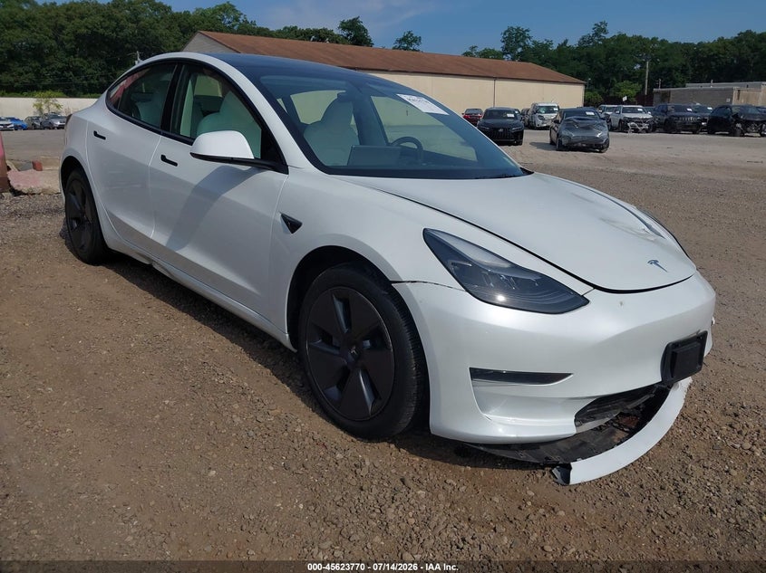 Vin: 5yj3e1ea7pf553424, lot: 46122236, tesla model 3 rear-wheel drive 2023 img_1