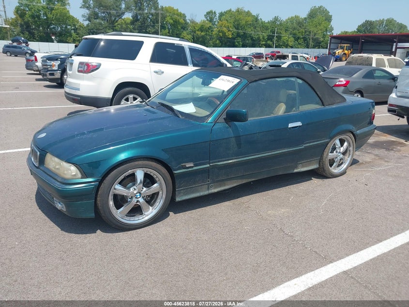 1995 BMW 325 auction photo 2