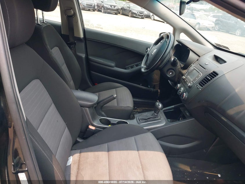 2016 KIA FORTE auction photo 5