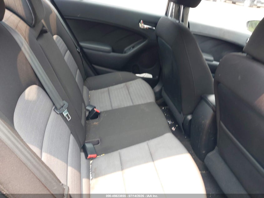 2016 KIA FORTE auction photo 8