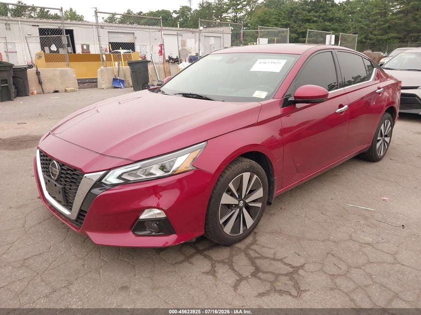 2019 Nissan Altima, Right Side, IAAI, VIN 1N4BL4DW2KC138278 — photo 2