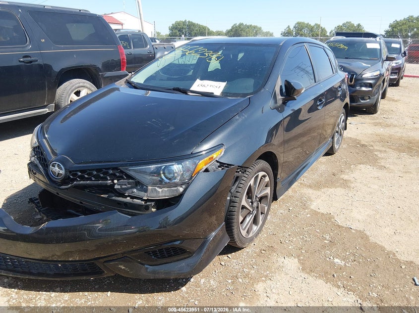 2016 SCION IM auction photo 2