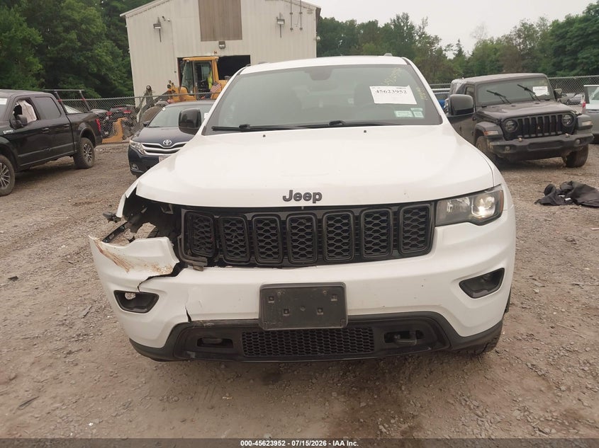 JEEP GRAND CHEROKEE - zdjęcie 12
