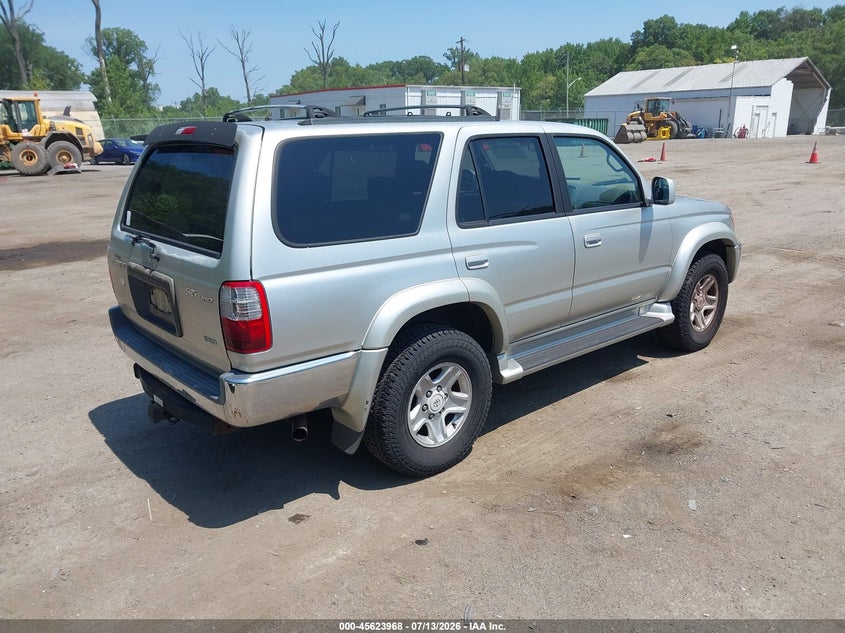 AtlanticExpress - Toyota 4Runner