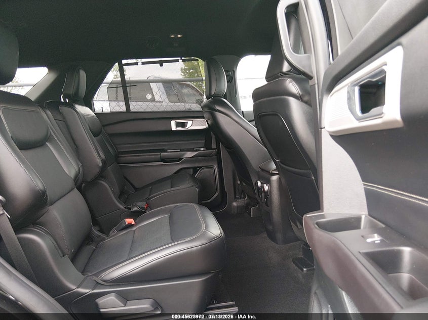 2020 FORD EXPLORER auction photo 8