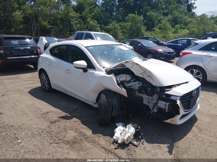 2018 MAZDA MAZDA3 auction photo 1