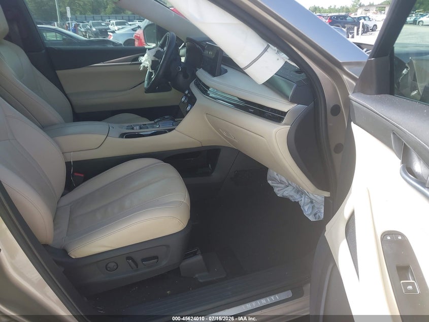 2022 INFINITI QX60 auction photo 5
