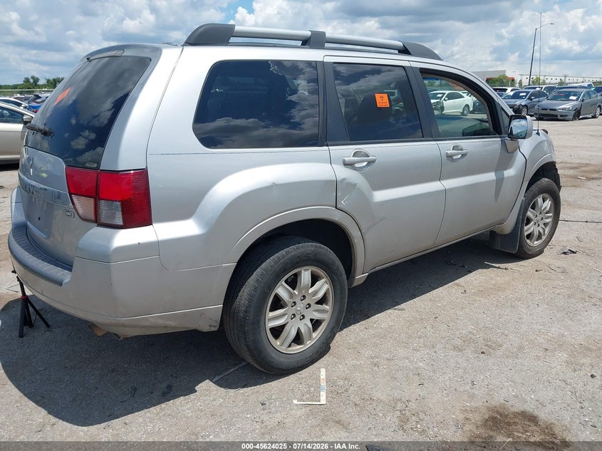 2010 MITSUBISHI ENDEAVOR auction photo 4