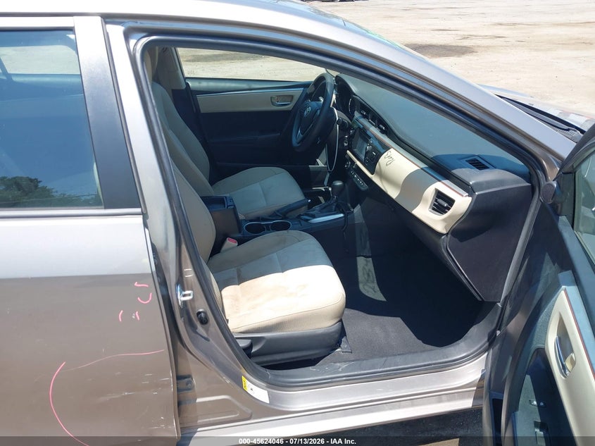 2016 TOYOTA COROLLA auction photo 5