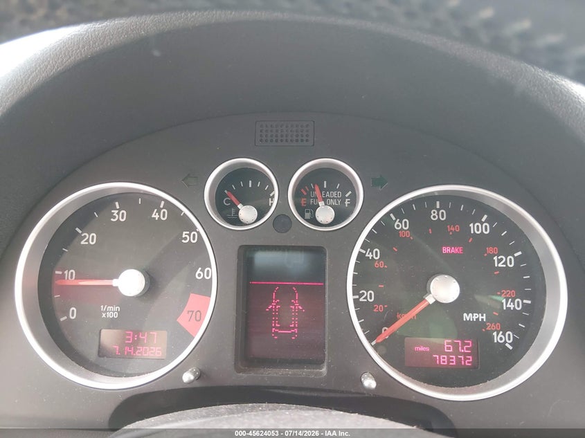 2001 Audi Tt VIN: TRUWX28N811040099 Lot: 45624053