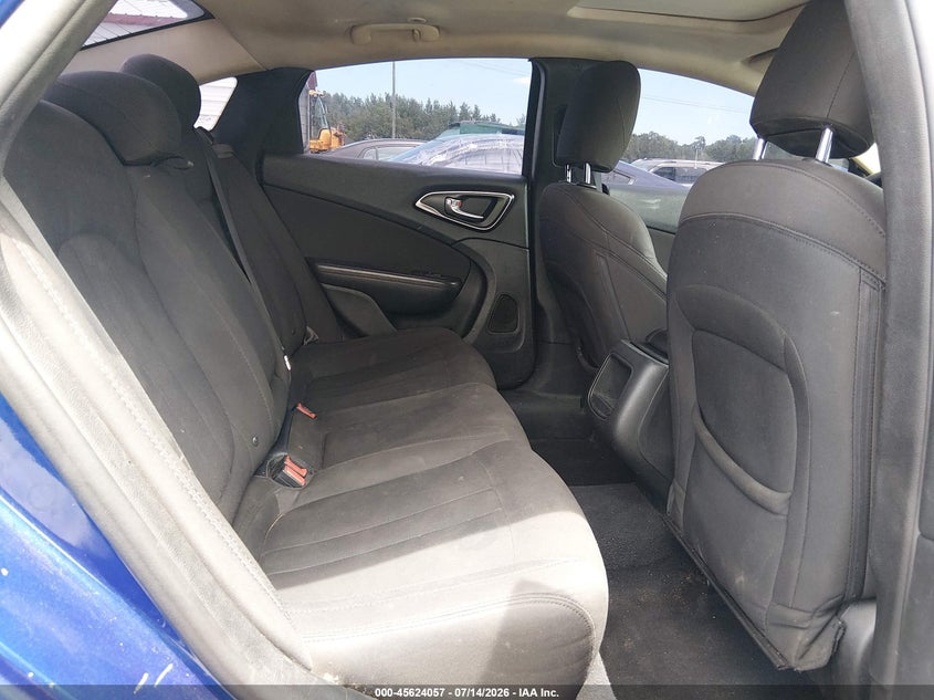 2015 Chrysler 200 Limited VIN: 1C3CCCAB9FN722816 Lot: 45624057