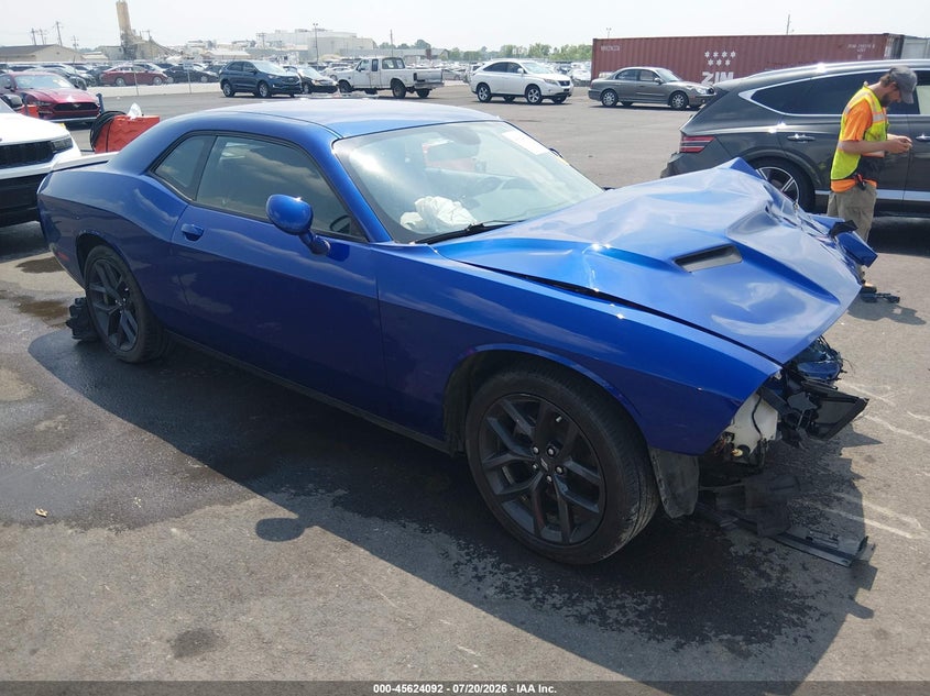 DODGE CHALLENGER - zdjęcie 1