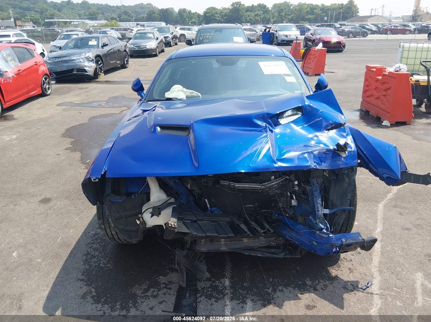 DODGE CHALLENGER - zdjęcie 13