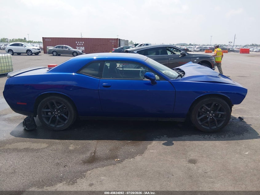 DODGE CHALLENGER - zdjęcie 14
