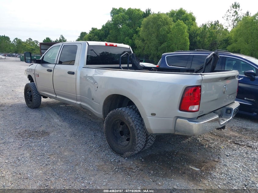 2012 RAM 3500 auction photo 3